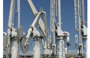 Marine fluid loading arm (oil transfer arm)